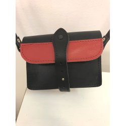 Lille taske i Kernelder i forskellige farve sammenstninger