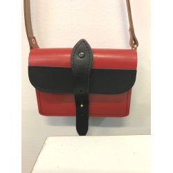 Lille taske i Kernelder i forskellige farve sammenstninger