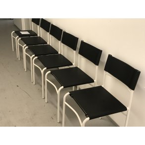 Billede 30: Om betrkning af 6 stole med kernelder