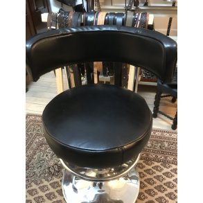 Billede 28 Ombetrkning af Barstol