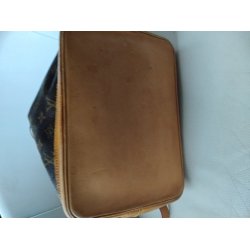 Louis Vuitton model Noe renoveret