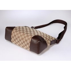 Gucci Crossbody bag/ skuldertaske af GG SupremeCanvas med bestning i Kalvelder