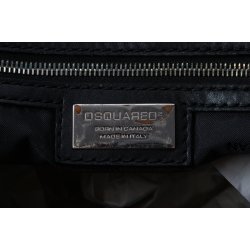 Velholdt Dsquared Vintage taske i sort kalveskind.