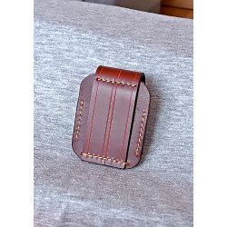 Etui i l�der til Zippo lighter; kan b�res i b�ltet