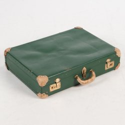 Hndlavet vintage kuffert beregnet til Stearinlys