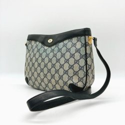 Gucci GG  Monogram taske med bl� skind bes�tning