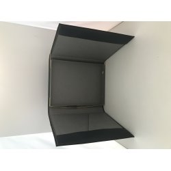  Bog omslag i kongeblt lder med masser af plads til A4 papir.