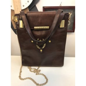 Redesign taske i brunt kalveskind