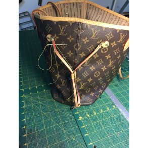 Nye stropper p LV Neverfull taske
