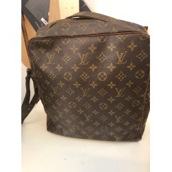 Louis Vuitton Model Marceau