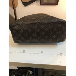 Renoveret Louis Vuitton model Loop. 