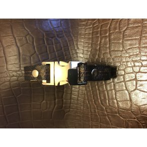 Armbnd i gte upcycled Louis Vuitton Monogram Canvas eget design