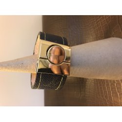 Armbnd i upcycled LV Monogram Canvas: eget unikke design