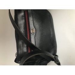 Renoveret Gucci taske i sort lder