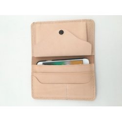 Iphone cover  i Natur kernelder eller sort Boks kalv