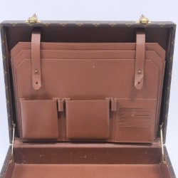 Louis Vuitton Attachemappe model Classeuer