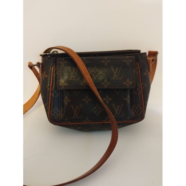 Renoveret �gte louis Vuitton taske model Cite PM NB. Solgt