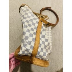 Velholdt louis vuitton model Noe i Stof med lder bestning