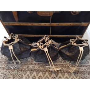 Nyhed; Louis Vuitton Petit Noe fuldst�ndig renoveret med nyt l�der