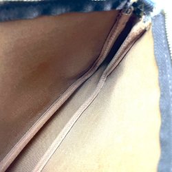 Louis Vuitton Pochette med ny rem.