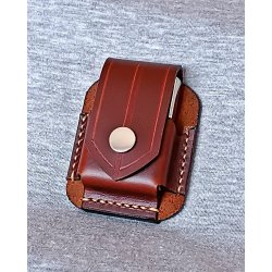 Etui i l�der til Zippo lighter; kan b�res i b�ltet