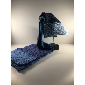 Strikket Halst�rkl�de