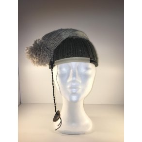 Strik hue med skindbes�tning.