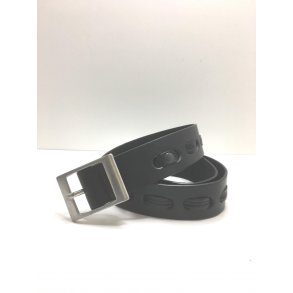 Dameblte med flettet lderrem Unica: lngde 95 cm.