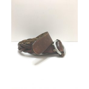 Retro Blte i lkkert brunt Kernelder.