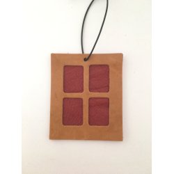 Vindue i lder til at hnge p juletret