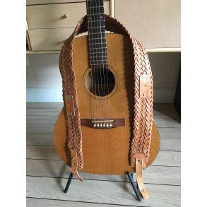 Guitar rem  i flettet kernelder